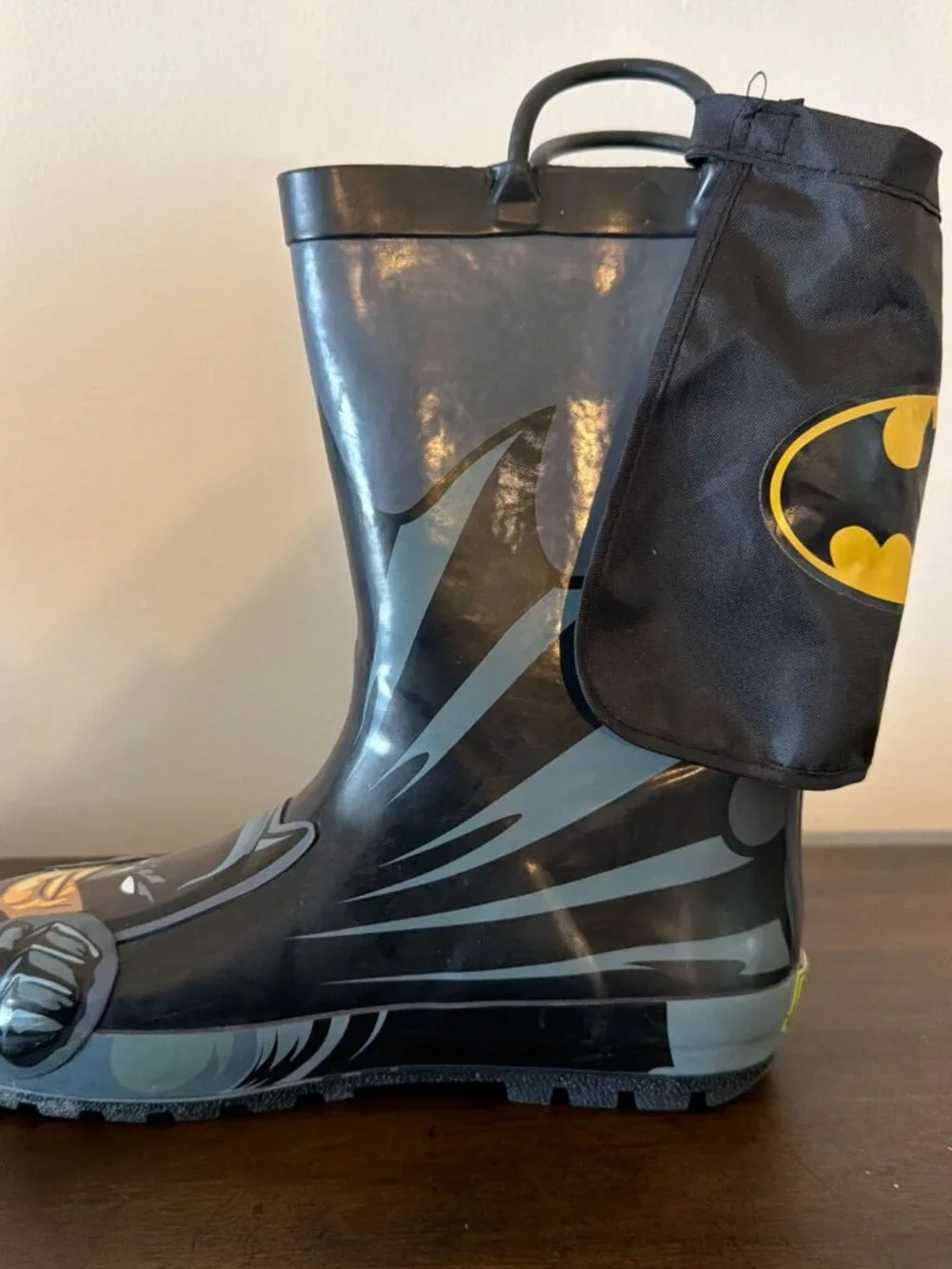 Western Chief Batman Waterproof Mid-Calf Rain Boots Black/Yellow Kids US 1